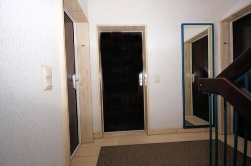 Vor der Wohnungstür (2).JPG - 