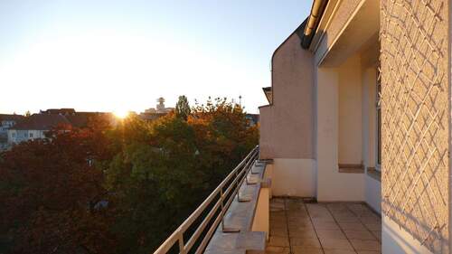 Balkon Morgensonne.JPG - Etagenwohnung mit 190,00 m² in Berlin zum Kaufen