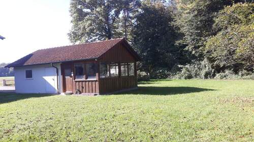 Bild 3 - 7 Zimmer Mehrfamilienhaus, Wohnhaus in Emmerting