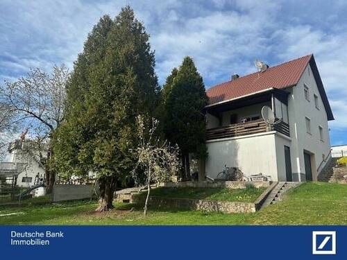 Westansicht - Hier hat Ihre Familie viel Platz