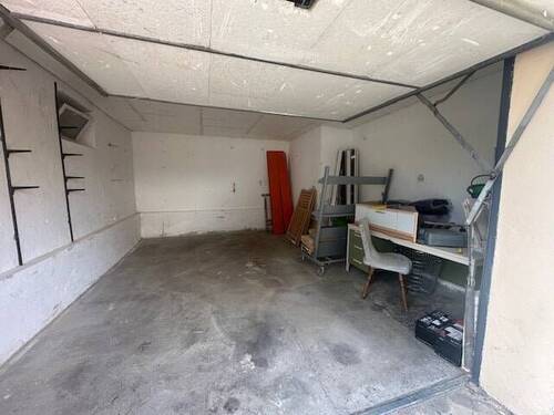 Garage - 