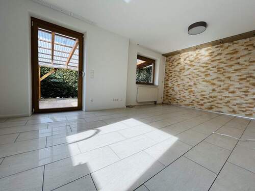 Wohnzimmer - 5 Zimmer Doppelhaushälfte in Crailsheim