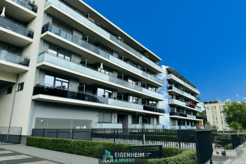 Hausansicht - Bezugsfrei! Charmante 2-Zimmer-Wohnung mit großem Balkon in begehrter Lage von Berlin-Charlottenburg