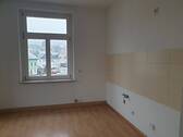 Küche - Etagenwohnung mit 100,00 m² in Lauter-Bernsbach zur Miete