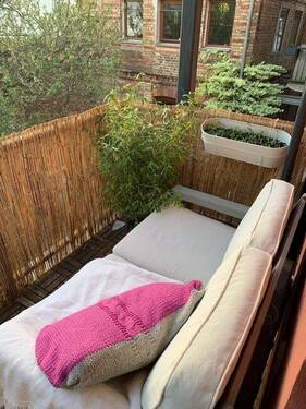 Balkon - 2-Raum-Wohnung in der Innenstadt sucht neuen Mieter