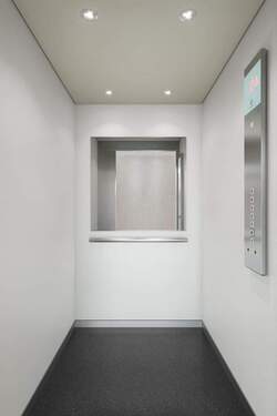 Aufzug von Schindler - 