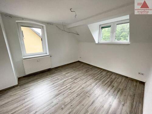 Schlafzimmer - 2 Zimmer Etagenwohnung in Aue