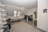 Schlafzimmer 1 von 2 - 