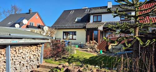 Außenansicht - 8 Zimmer Doppelhaushälfte in Stralsund