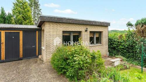 Nebenhaus - 