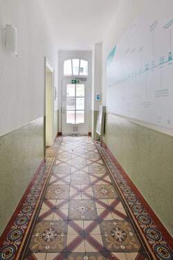 Eingangsflur - 9 Zimmer Einfamilienhaus zum Kaufen in Steinfurt