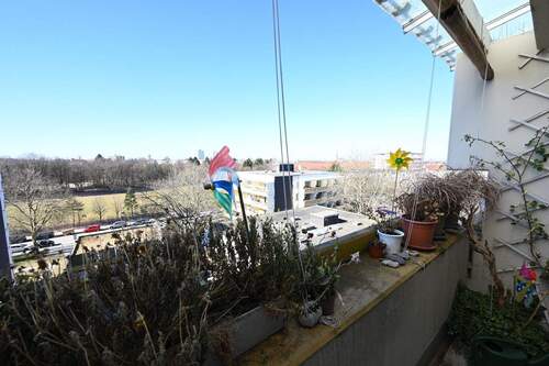 Balkon - Etagenwohnung mit 29,20 m² in München zum Kaufen