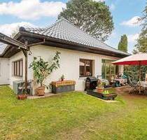 Reichlich Potenzial für Wohnträume! 165m² Wohn-Nutzfläche + ein vorbereitetes DG warten auf Sie! - Berlin Müggelheim