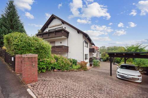 backbone_569193-A_043_HD.jpg - Schicke Dachgeschoßwohnung mit Kamin und Balkon