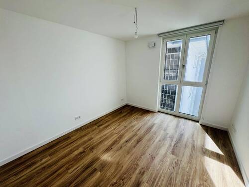 Zimmer - 2 Zimmer Etagenwohnung zur Miete in Berlin