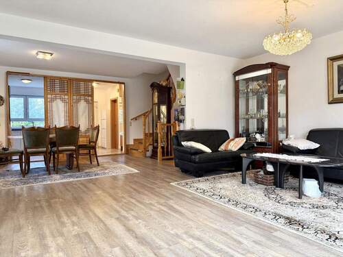 Wohn- und Esszimmer - Reihenendhaus mit 185,00 m&sup2; in Frankfurt zum Kaufen