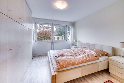 Schlafzimmer - Etagenwohnung mit 77,80 m² in München zum Kaufen