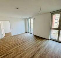 Geräumige Wohnung nahe Barbarossaplatz! *2x Balkone EBK Aufzug* - Berlin Schöneberg