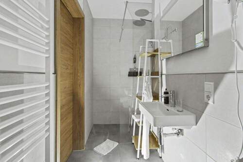 Badezimmer im Neubau - 