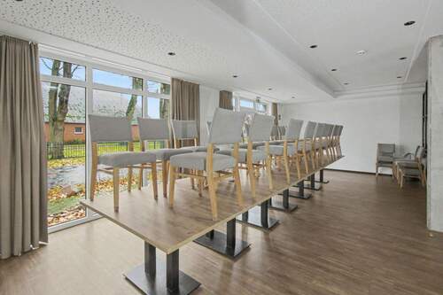 Tagungsraum im Neubau - 