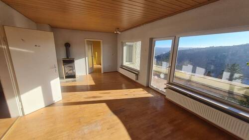 Wohnen - 5 Zimmer Einfamilienhaus in Treuchtlingen