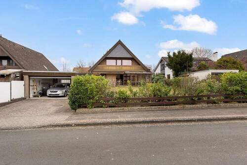 Hausansicht - 6 Zimmer Mehrfamilienhaus, Wohnhaus zum Kaufen in Scheeßel