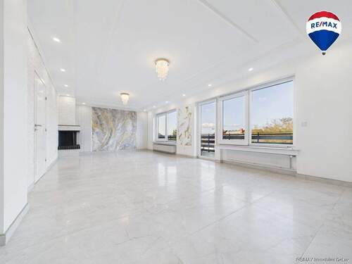 REMAX Immobilien DeLux Einfamilienhaus Wohn-/Esszimmer Saarlouis Mark Borowicz - 