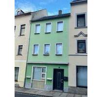 Charmantes Reihenhaus in Burgstädt – Ihre Chance zur individuellen Gestaltung