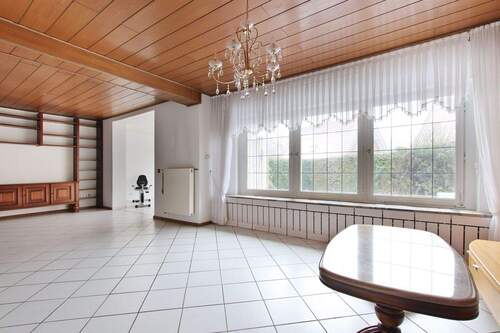 Wohnzimmer - 4 Zimmer Einfamilienhaus zum Kaufen in Recke