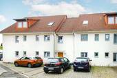 Titelbild - Wohnglück schaffen: Vermietete, gestaltbare Etagenwohnung in ruhiger Lage