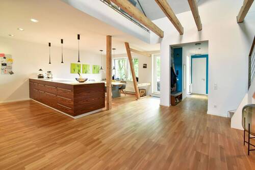 Diele - 4 Zimmer Etagenwohnung zum Kaufen in Essen / Rüttenscheid