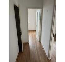 Völklingen, schönes Appartement mit Loggia in zentraler Lage, Nähe Stadtwald, Pasteurstraße 14