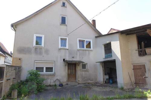 Hausansicht - 9 Zimmer Einfamilienhaus in Oberstreu-Mittelstreu