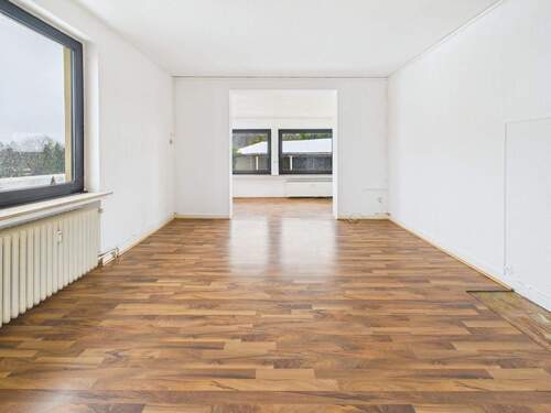 Wohn-/Esszimmer (OG) - 