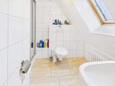 Badezimmer (DG) - 