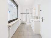 Badezimmer (EG) - 