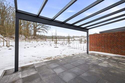 überdachte Terrasse - 