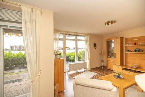 Die Terrasse erweitert den Wohnraum - 