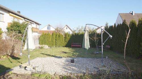 Garten - 4 Zimmer Doppelhaushälfte zum Kaufen in Straubing