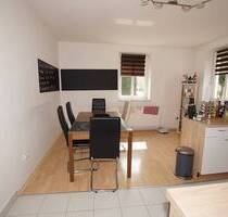 Schöne 3 Zimmer-Wohnung mit Garage - Straubing