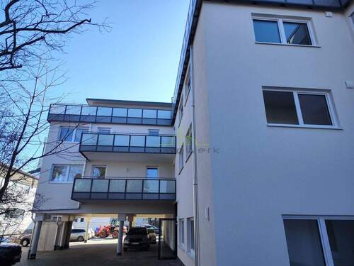 Blick zum Balkon 1 - 