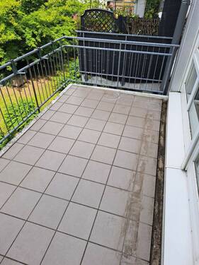 Balkon.jpg - 2 Zimmer Etagenwohnung zum Kaufen in Berlin