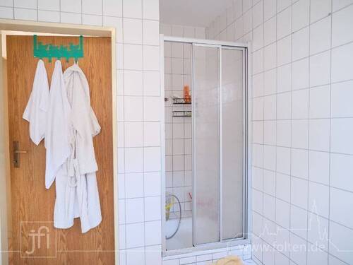 ...mit Dusche - 