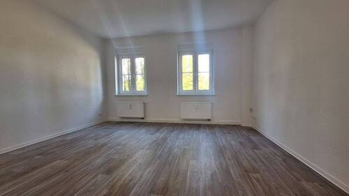 Wohnzimmer - 3 Zimmer Etagenwohnung zur Miete in Großräschen