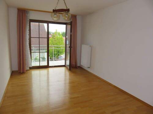 Kinderzimmer-Büro mit Zugang Balkon - 