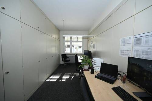 Schränke als Raumteiler - 