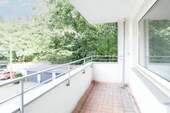 Balkon 1.OG links - 