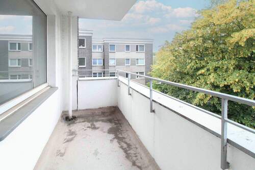 Balkon 2.OG Mitte rechts - 