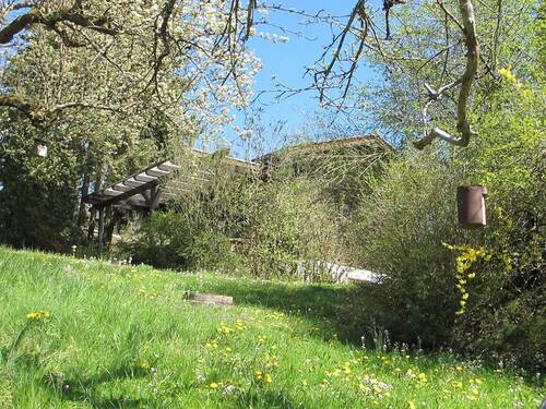 80-alles eingewachsen in die natürliche Umgebung.J - 1 Zimmer Einfamilienhaus zum Kaufen in Weil im Schönbuch