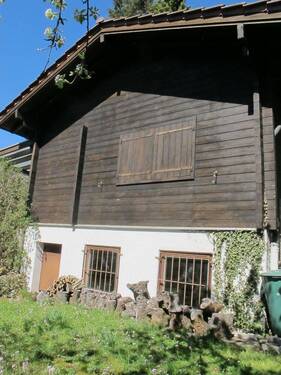 80-Blockhaus mit Unterkellerung.JPG - 